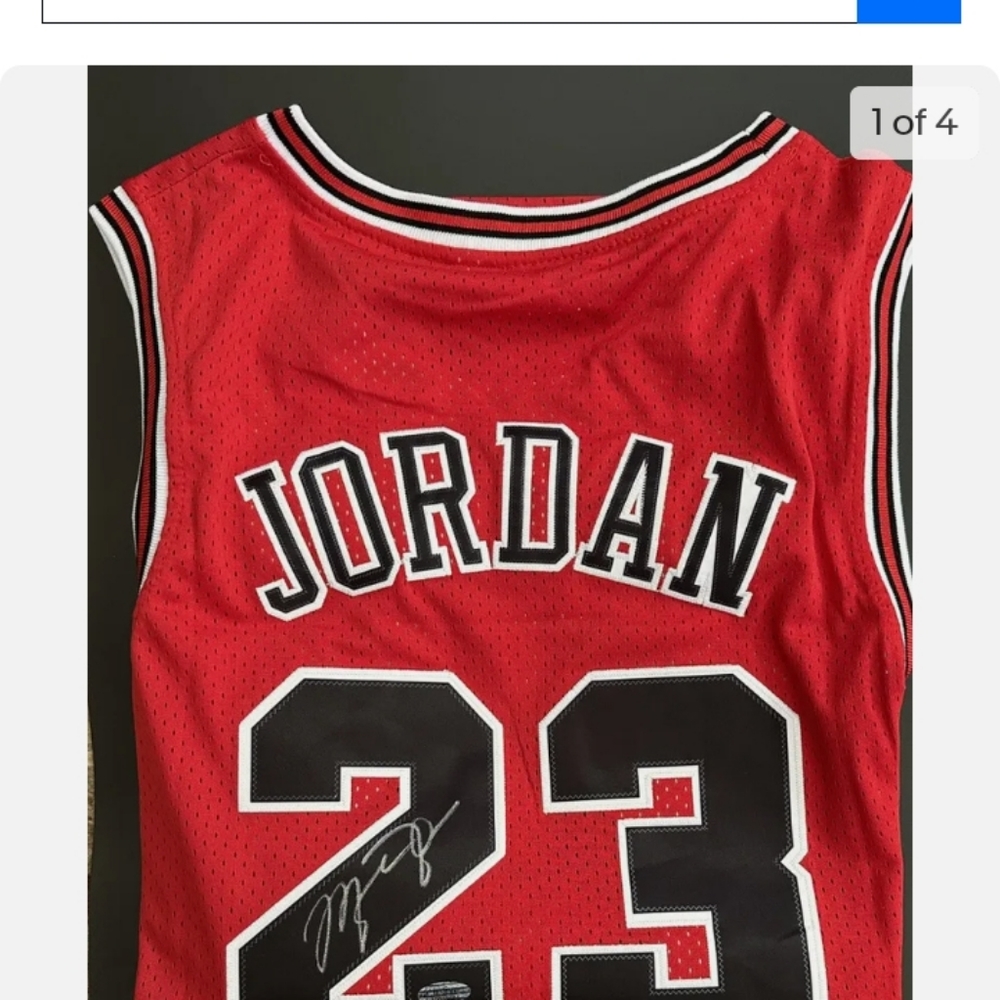Micheal Jordan's #23 Jersey autographed